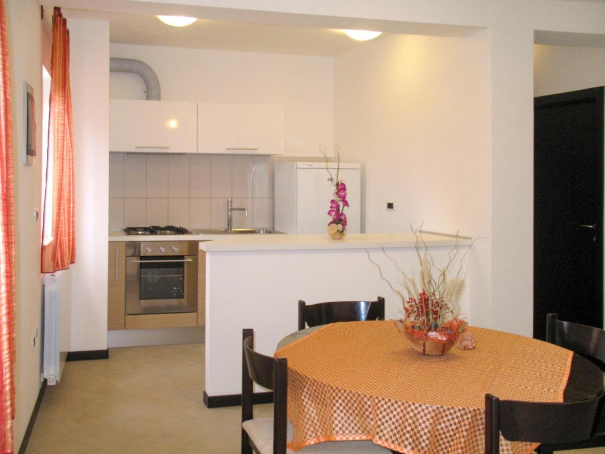 Apartment Lina - Pul458 By Interhome Šišan Εξωτερικό φωτογραφία